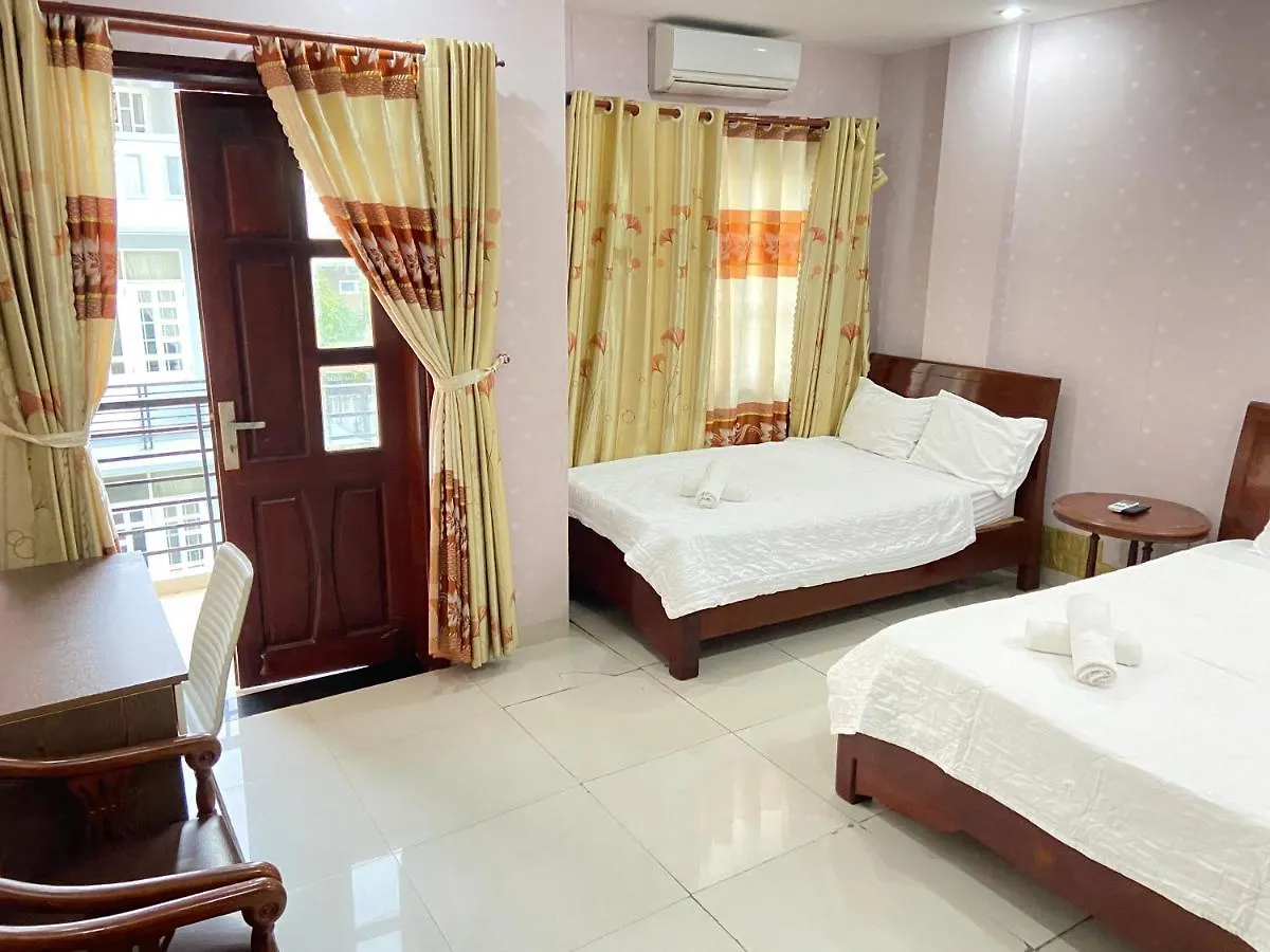 Trung Hoa Hotel Vung Tau 0*,